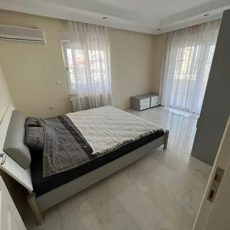 двухэтажный пентхаус с видом на море и горы Apartment Alanya